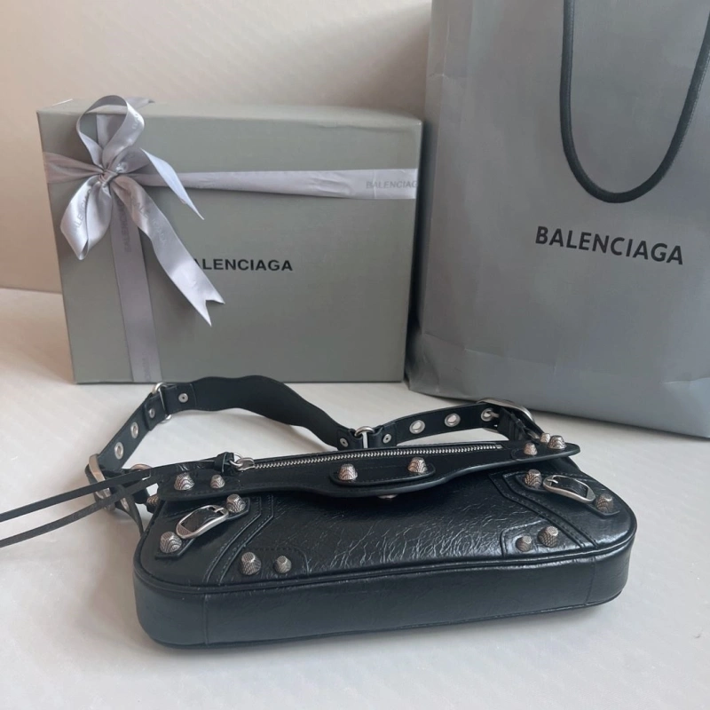 Bxlxnciaga Satchel Bags Cozy 84204