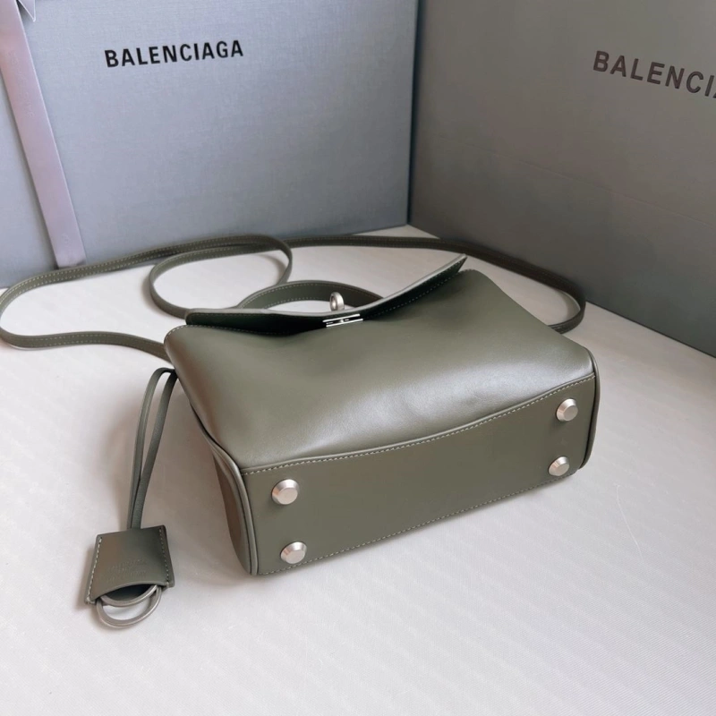 Breathable Bxlxnciaga Top Handle Bags 84062