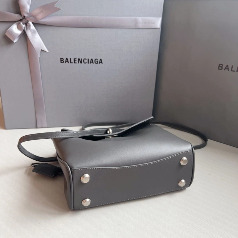 Classic Bxlxnciaga Top Handle Bags 84022