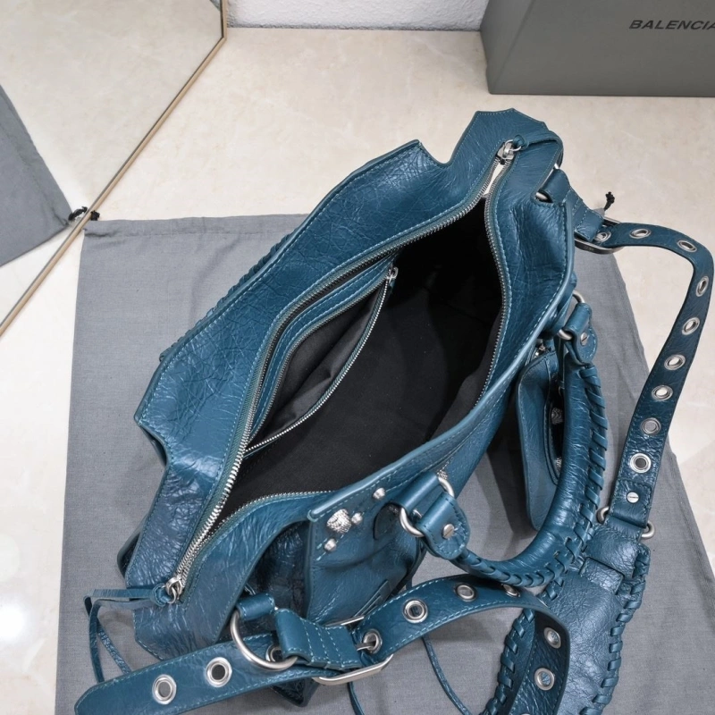 Efficient Bxlxnciaga Top Handle Bags 83951