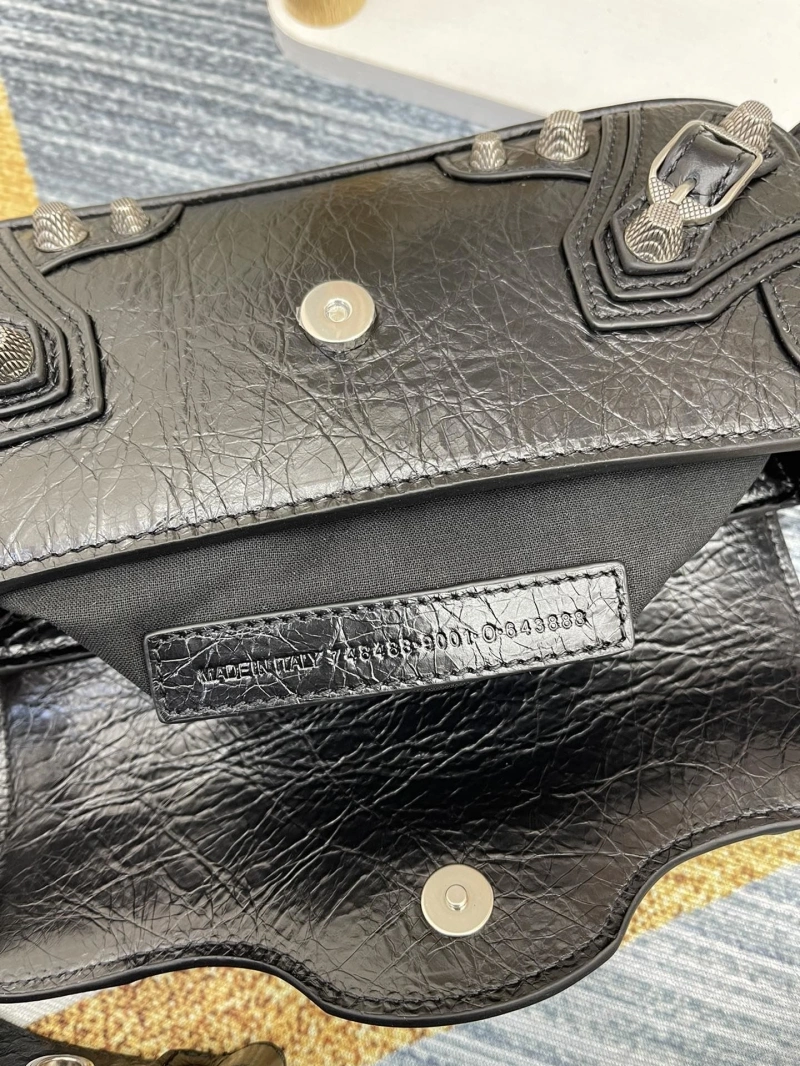 Functional Bxlxnciaga Satchel Bags 84197