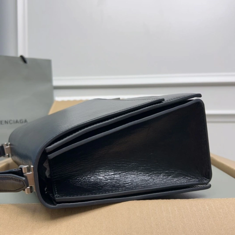 Bxlxnciaga Hourglass Bags Modern 84332