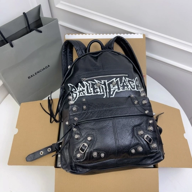 Resilient Bxlxnciaga Backpacks 84572