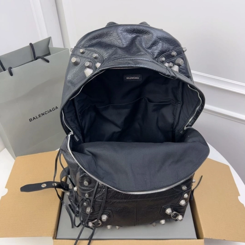 Resilient Bxlxnciaga Backpacks 84572