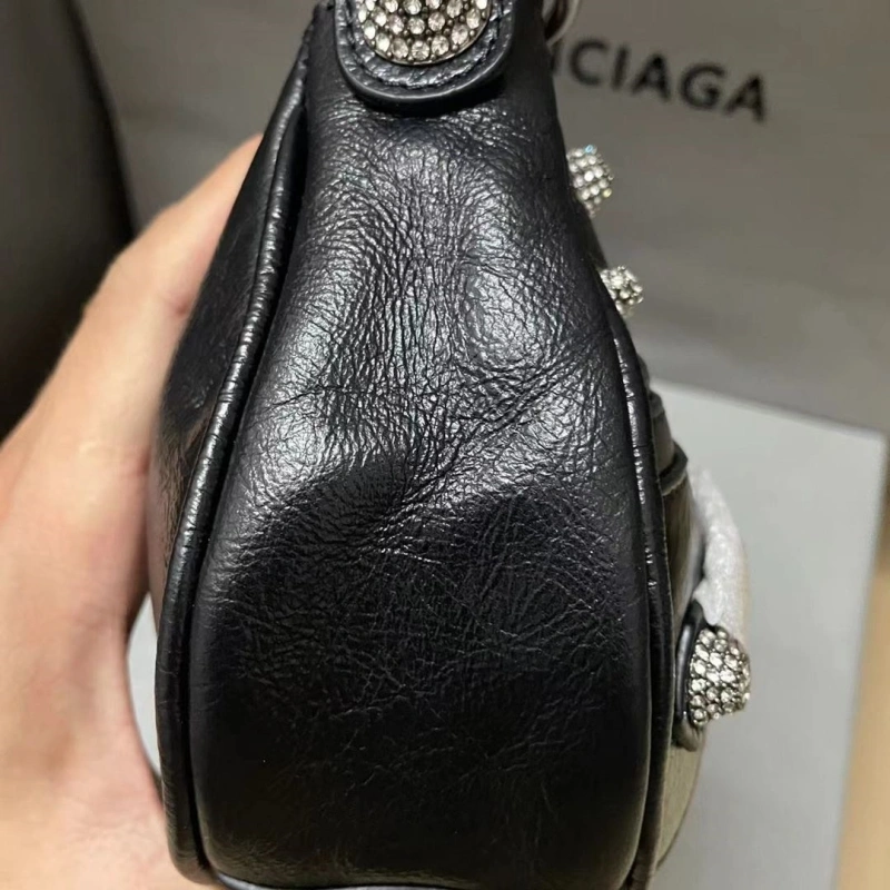 Bxlxnciaga  City Bags Vibrant 84501