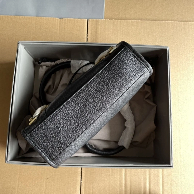 StreetReady Bxlxnciaga Top Handle Bags 83920