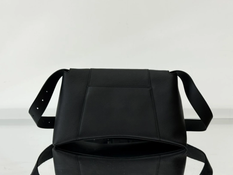 StreetReady Bxlxnciaga Hourglass Bags 84284