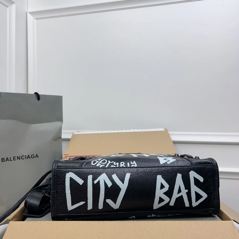 Bxlxnciaga Top Handle Bags Flexible 83903