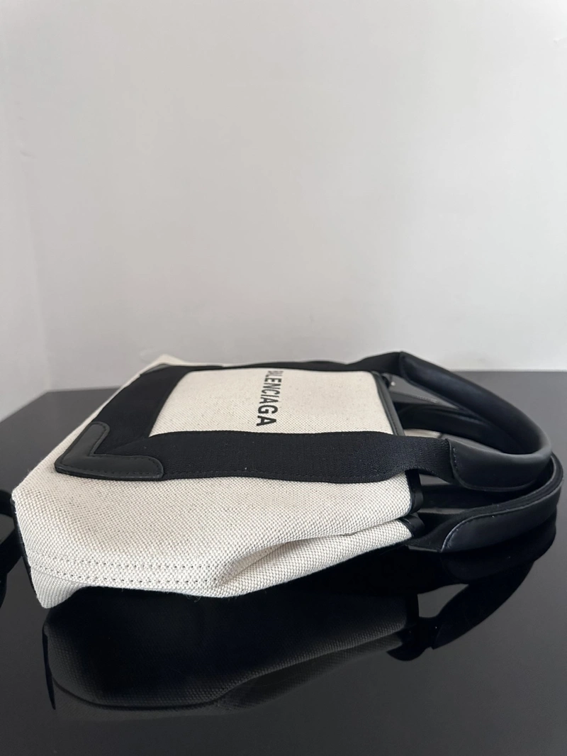 Trendy Bxlxnciaga Shopping Bags 84180