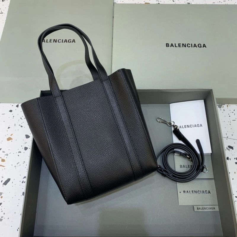 Bright Bxlxnciaga Shopping Bags 84146
