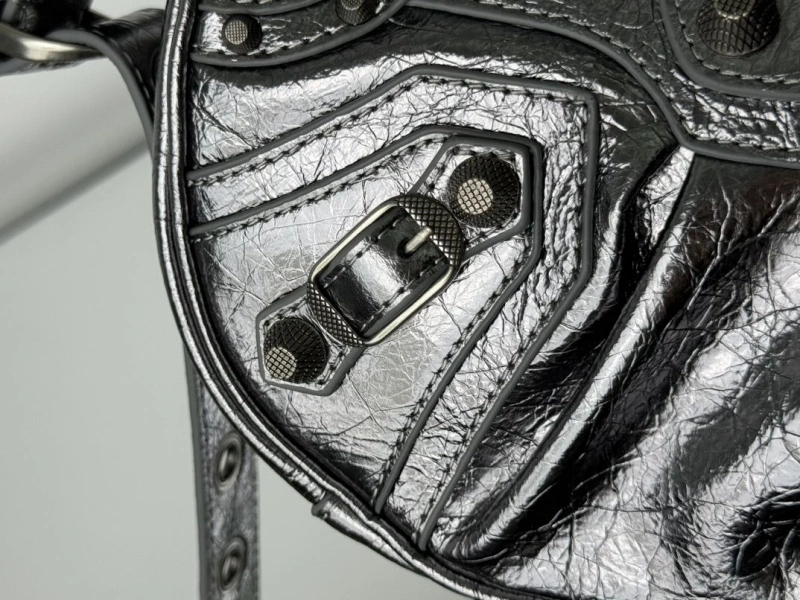 Bxlxnciaga  City Bags Bold 84522