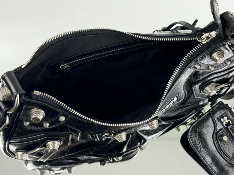 Functional Bxlxnciaga  City Bags 84507