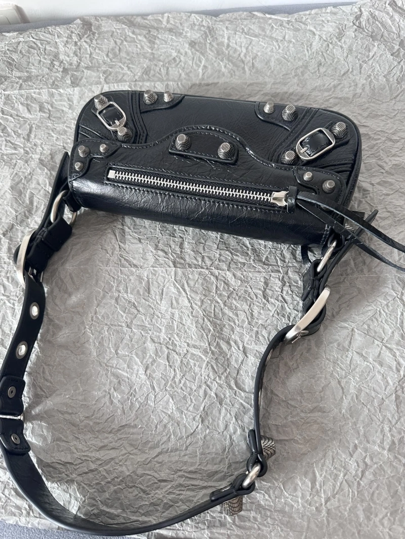 Refined Bxlxnciaga Top Handle Bags 83886