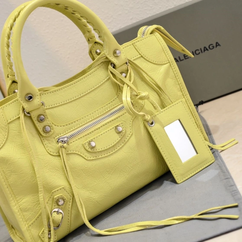 Bxlxnciaga Top Handle Bags Cozy 83844