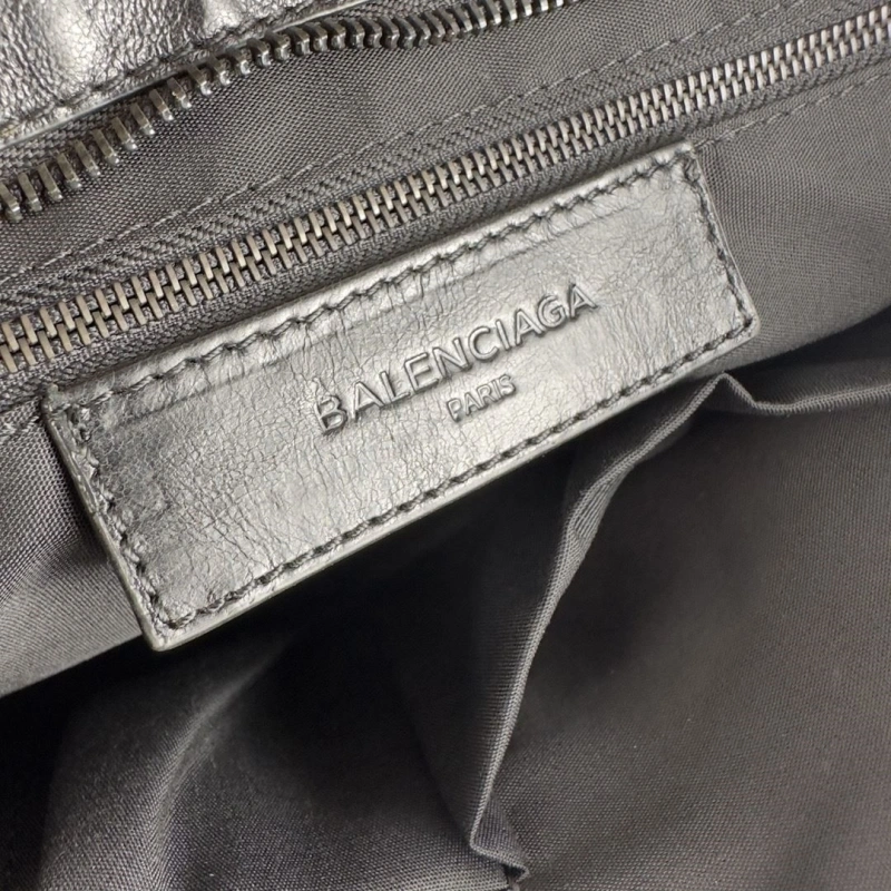 UrbanStyle Bxlxnciaga Top Handle Bags 83842