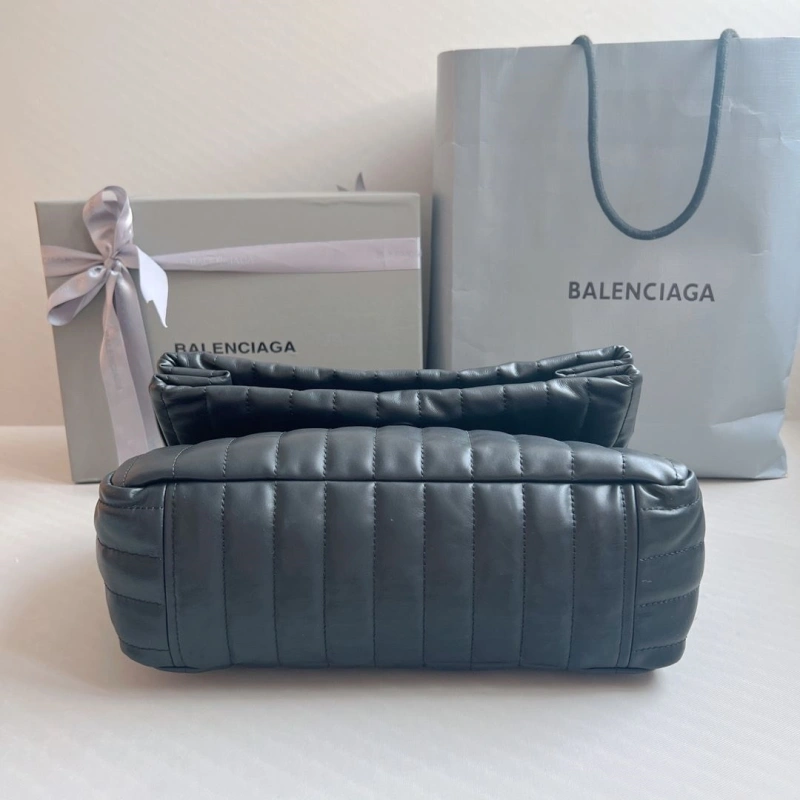 Practical Bxlxnciaga Top Handle Bags 83868