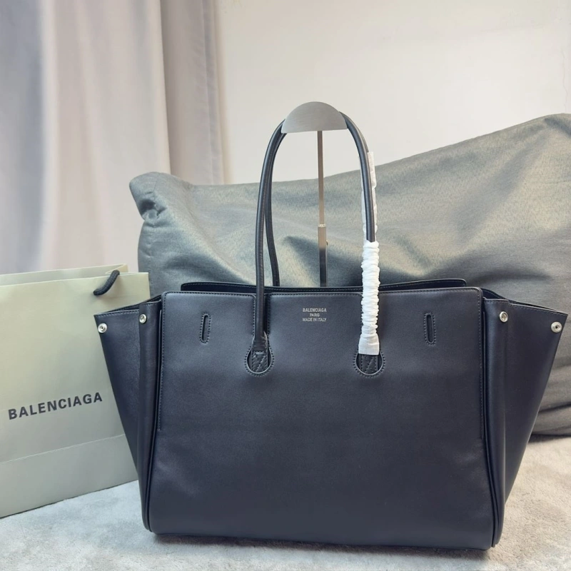 Resilient Bxlxnciaga Shopping Bags 84179