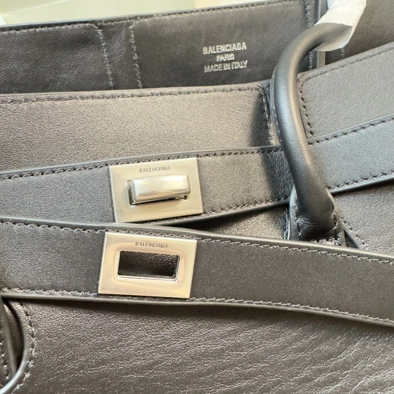 Resilient Bxlxnciaga Shopping Bags 84179
