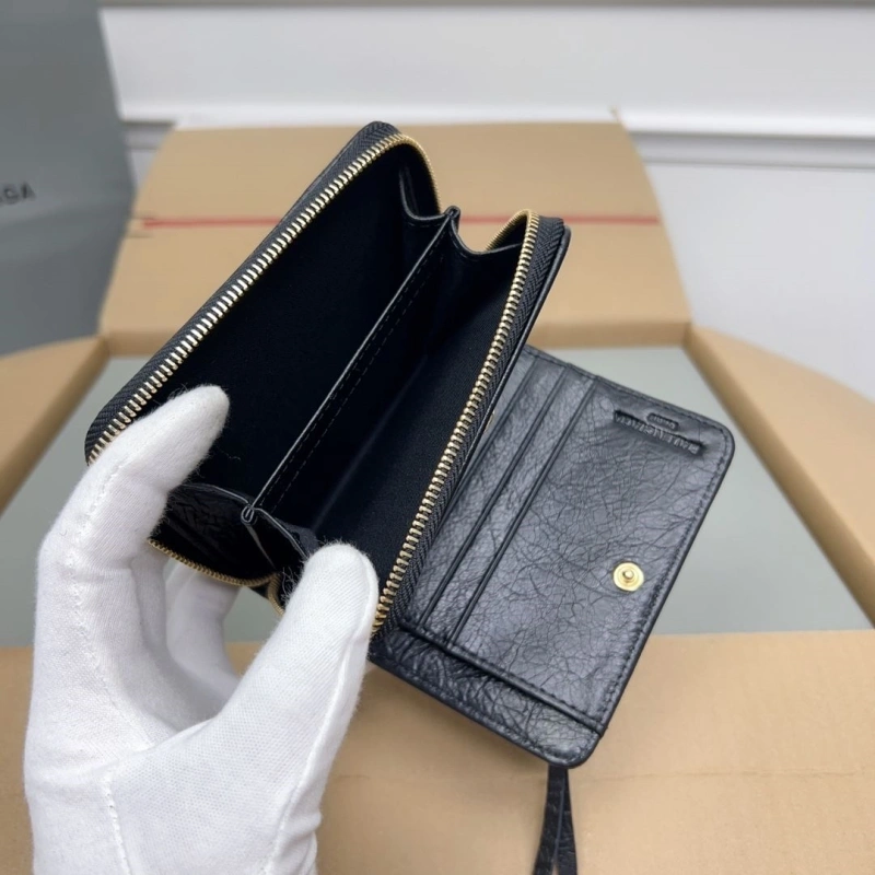 WellDesigned Bxlxnciaga Wallets 83726