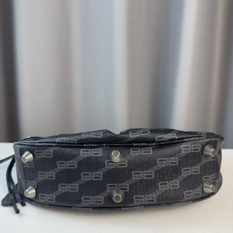 Bxlxnciaga  City Bags Trendsetting 84460