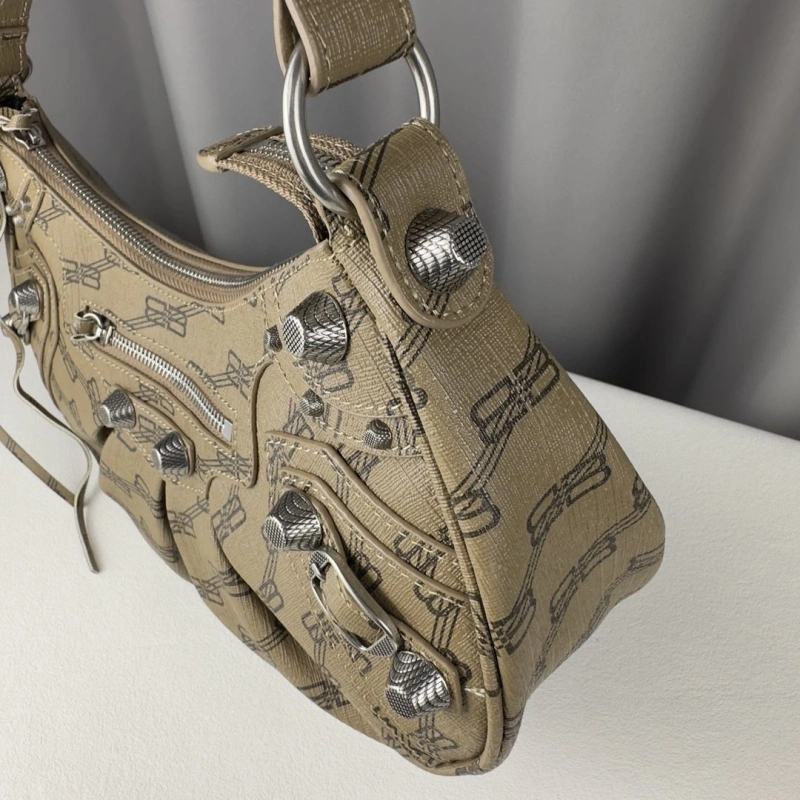 Trendsetting Bxlxnciaga  City Bags 84454