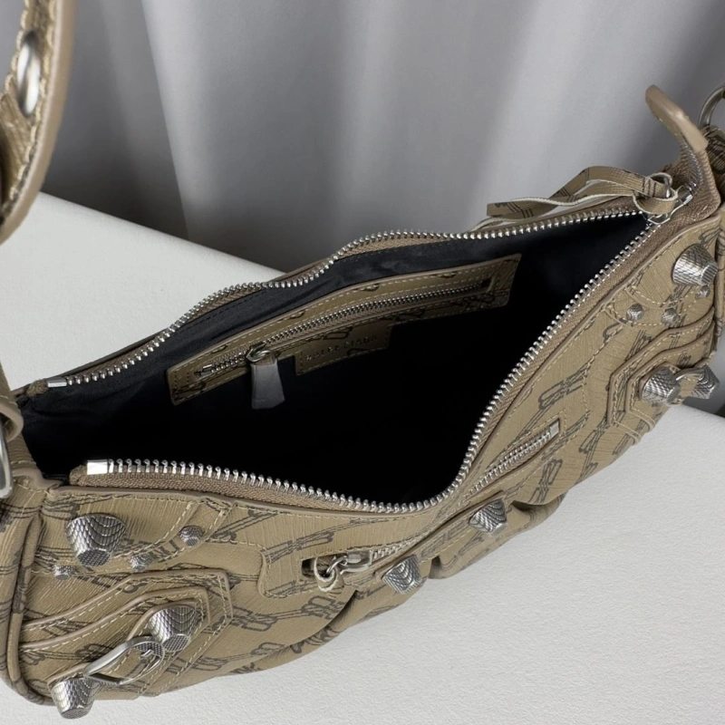 Trendsetting Bxlxnciaga  City Bags 84454