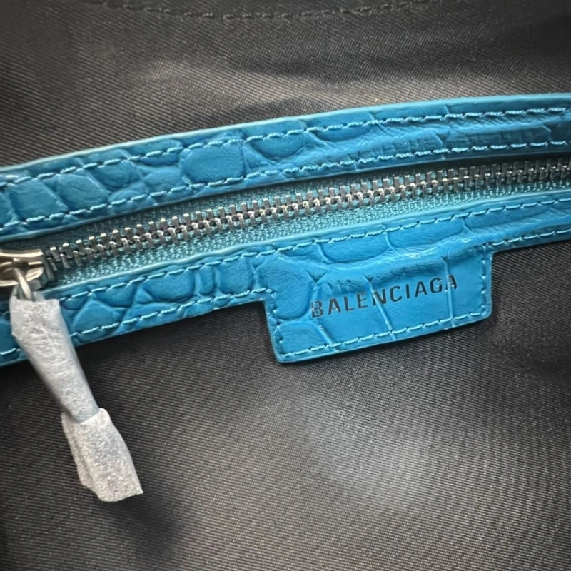 Bxlxnciaga  City Bags Refined 84446