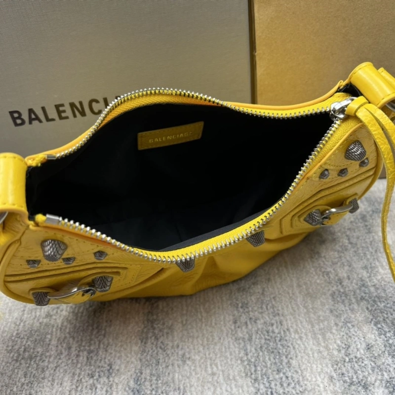 Bxlxnciaga  City Bags AllSeason 84457