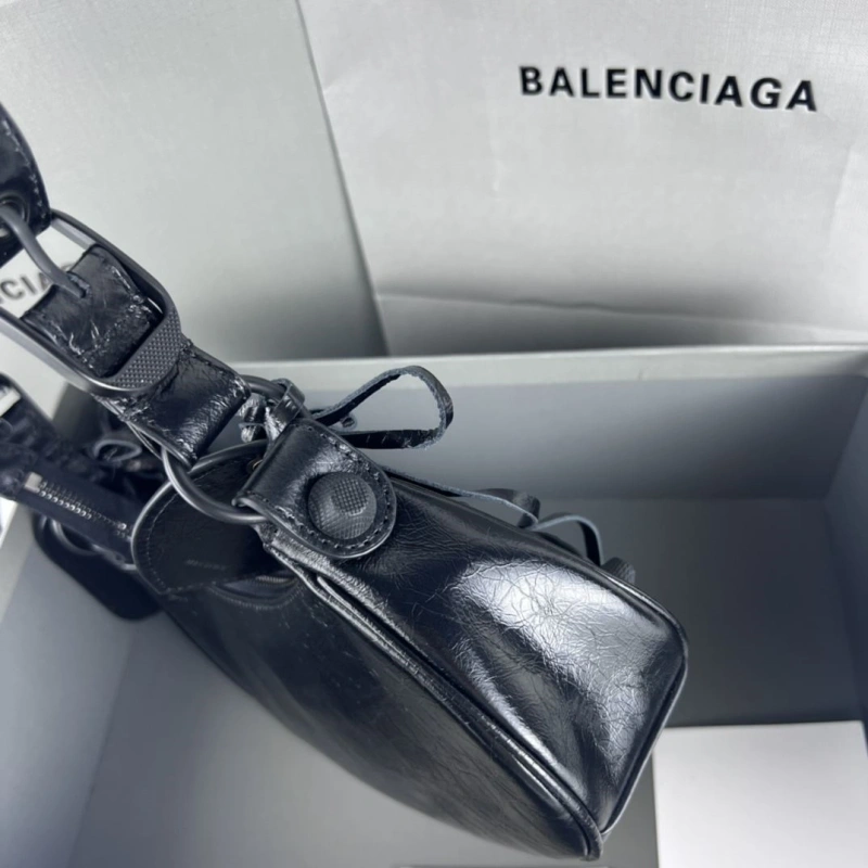 Bxlxnciaga  City Bags Cozy 84407