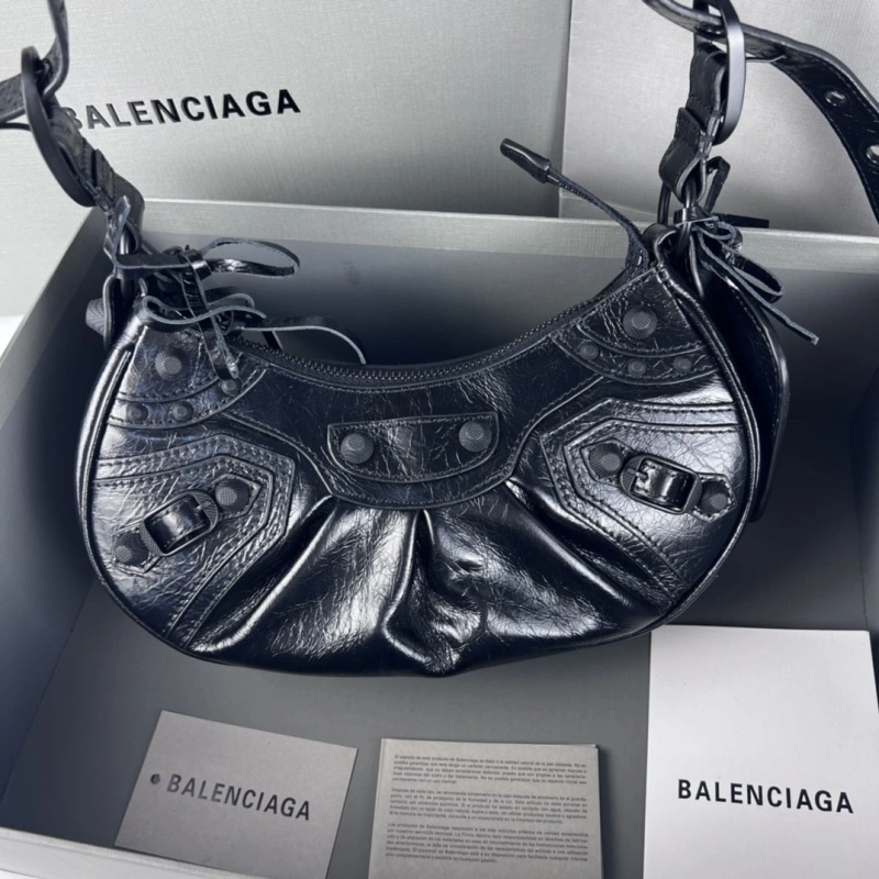 Bxlxnciaga  City Bags Cozy 84407