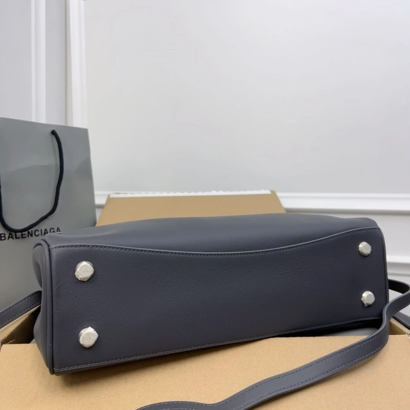 Bxlxnciaga Top Handle Bags Soft 83801