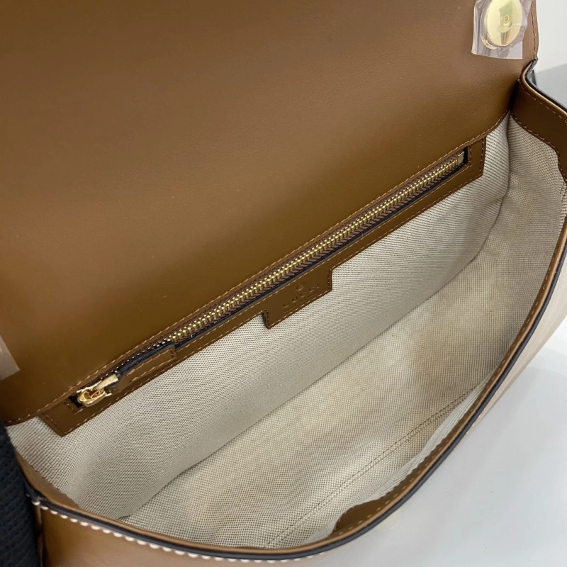 WellDesigned Gxccx Top Handle Bags 44021