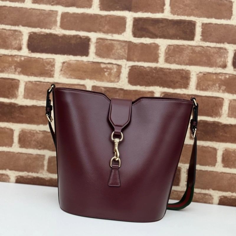 Gxccx Bucket Bags Bold 45242
