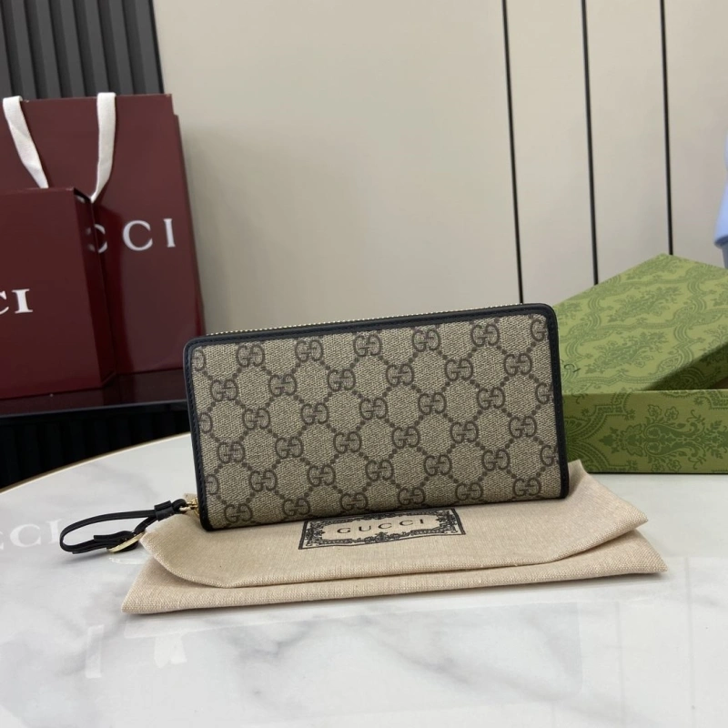 Gxccx Wallets & Purse WellDesigned 43235