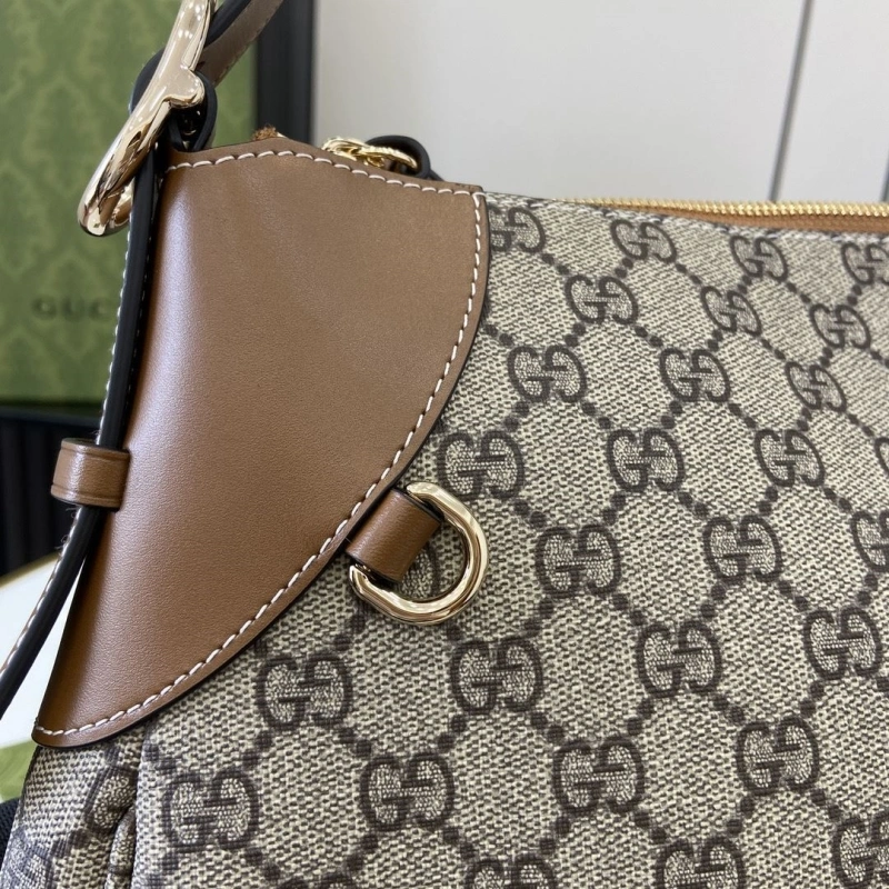 Trendsetting Gxccx Top Handle Bags 44004