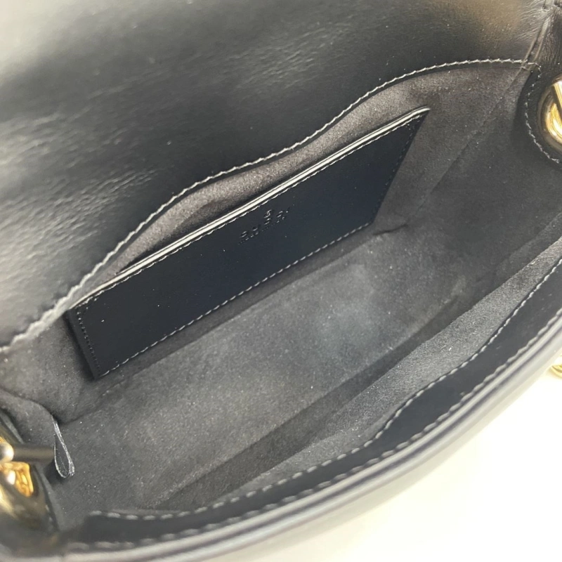 WellDesigned Gxccx Top Handle Bags 44010