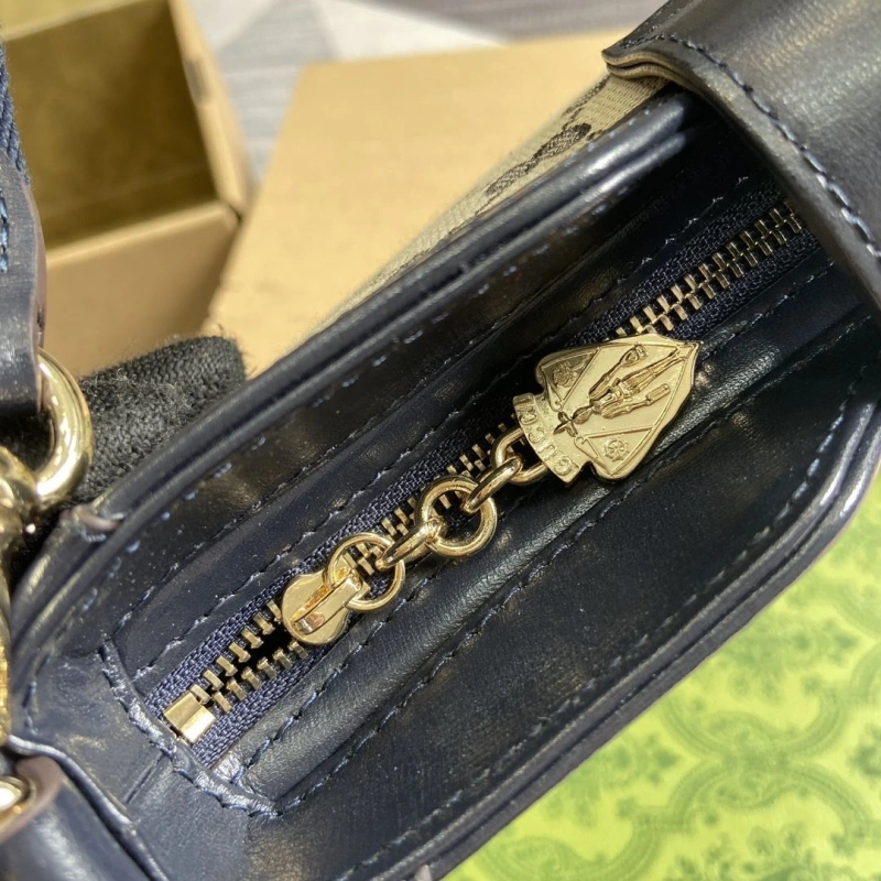Gxccx Top Handle Bags Compact 43810