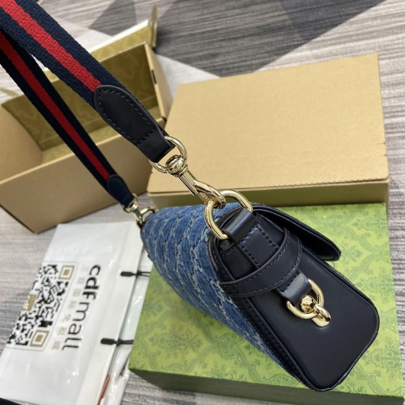Trendsetting Gxccx Top Handle Bags 43800