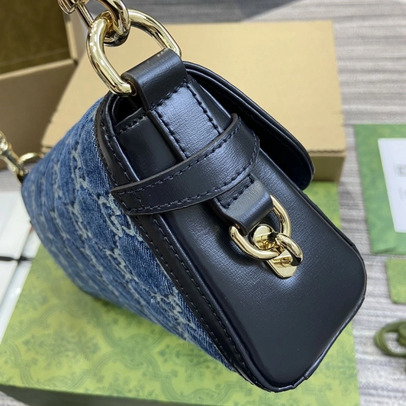 Trendsetting Gxccx Top Handle Bags 43800