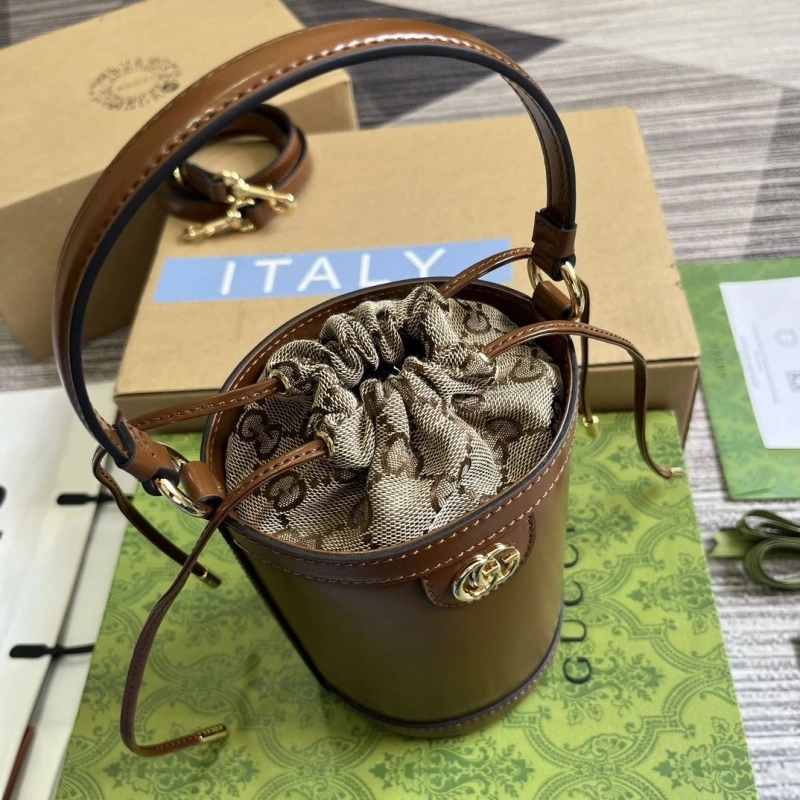 Gxccx Bucket Bags Refined 45202