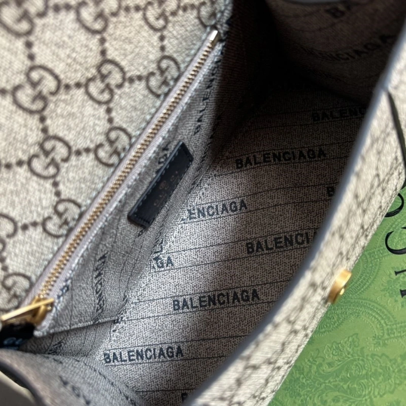 Resilient Gxccx Top Handle Bags 43798