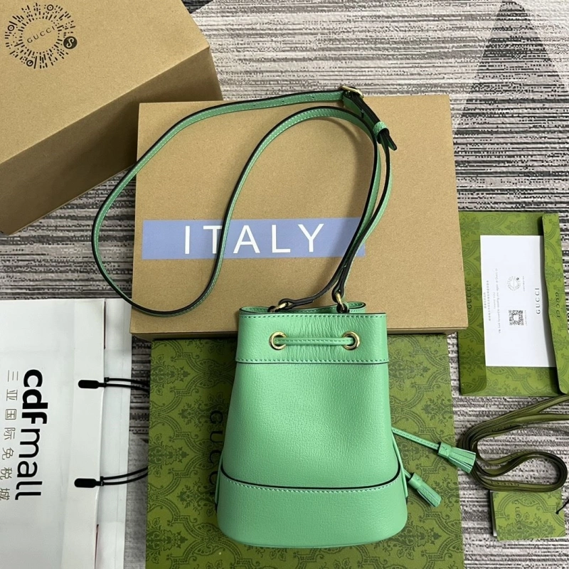 Resilient Gxccx Bucket Bags 45218