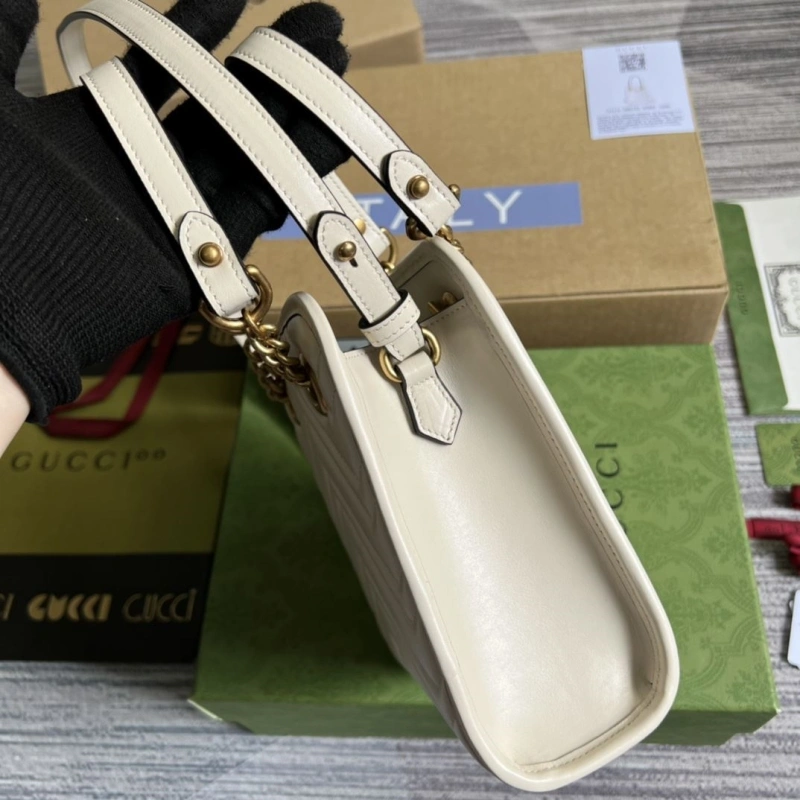 Stylish Gxccx Top Handle Bags 43743