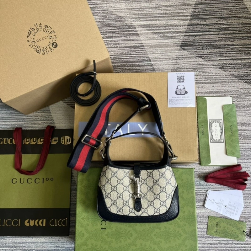 DailyWear Gxccx Top Handle Bags 43680