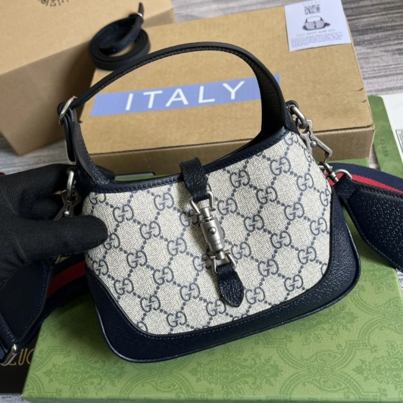 DailyWear Gxccx Top Handle Bags 43680