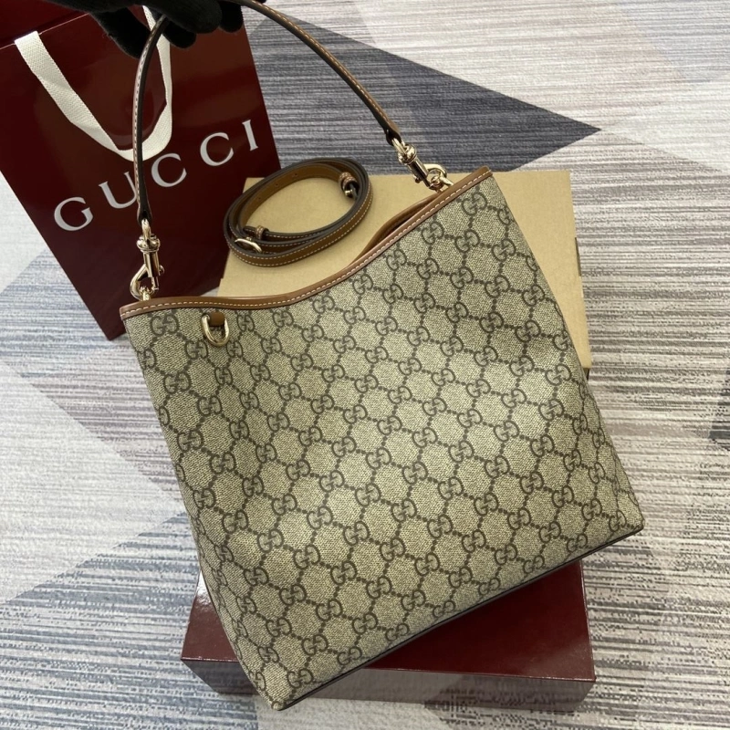 Gxccx Bucket Bags ModernLook 45162