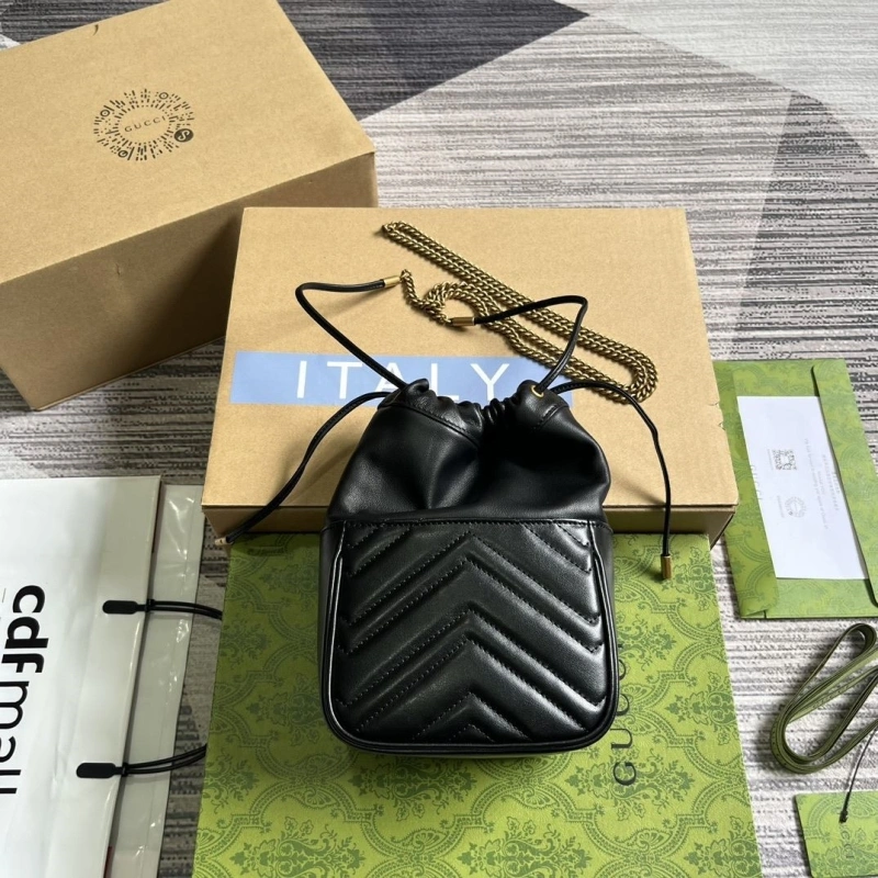 Gxccx Bucket Bags Cozy 45181