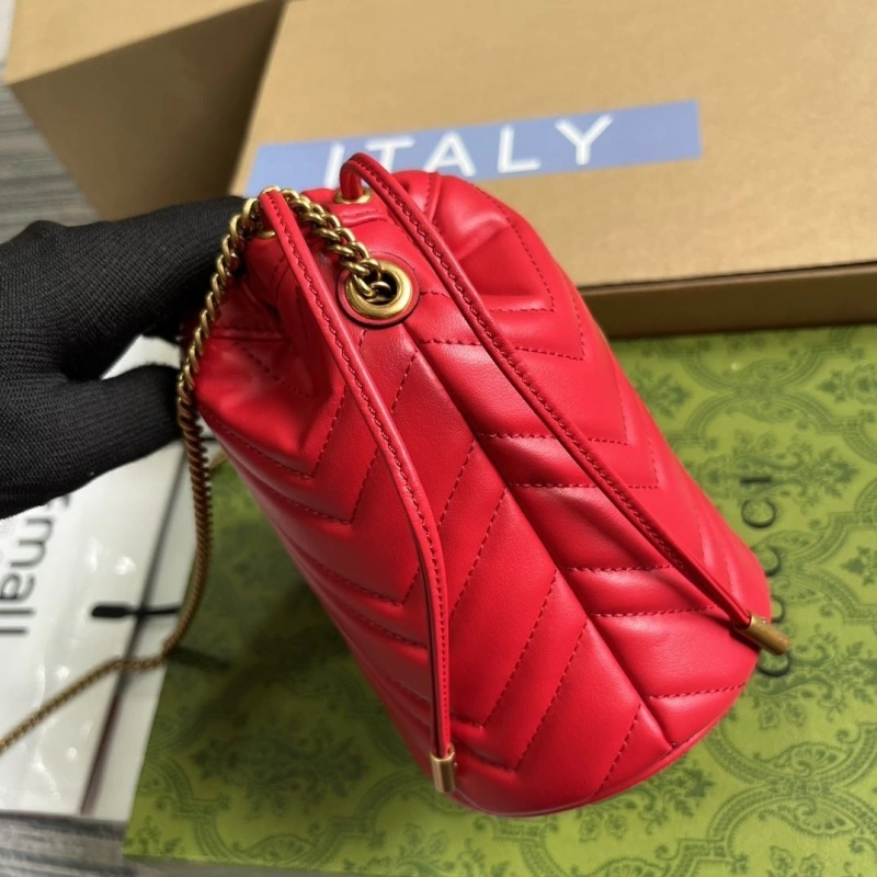 Gxccx Bucket Bags Refined 45176