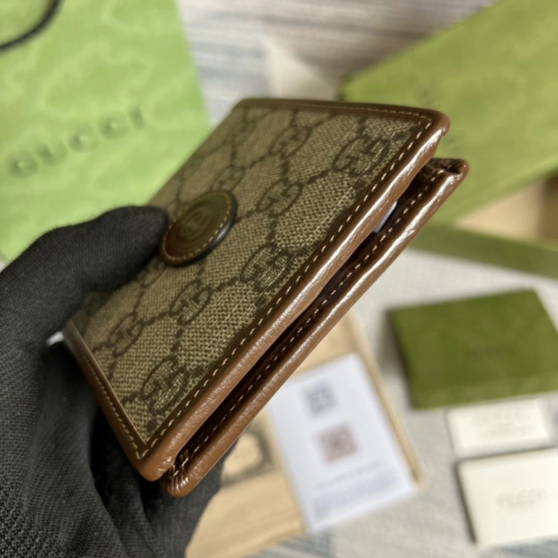 Resilient Gxccx Wallets & Purse 43245