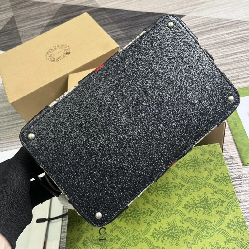 Gxccx Cosmetic Bags Soft 45110